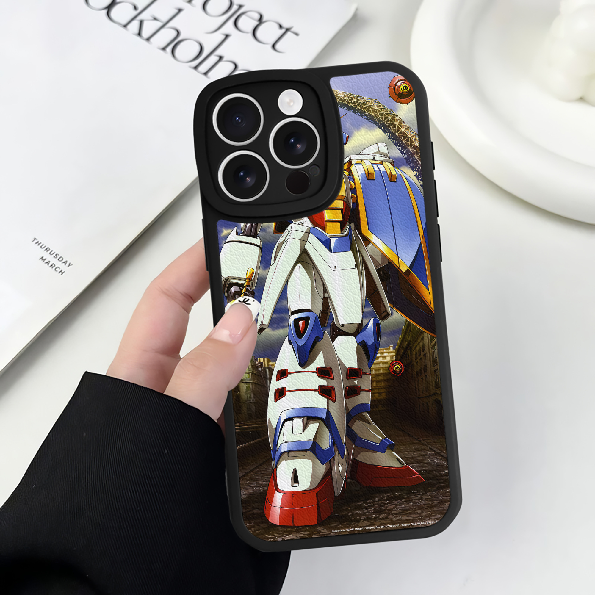 （画像用） 機動戦士ガンダム Mobile Suit Gundam 【iPhone 16シリーズ対応】シリコンスマホケース（レザー調） 材質：シリコン